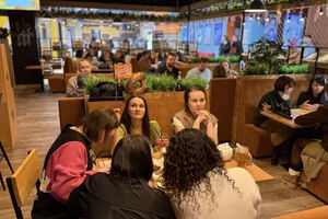 Фотография квиза Угадай мелодию от компании Оба-на (Фото 1)